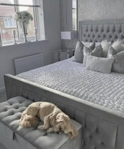 Chesterfield Bed