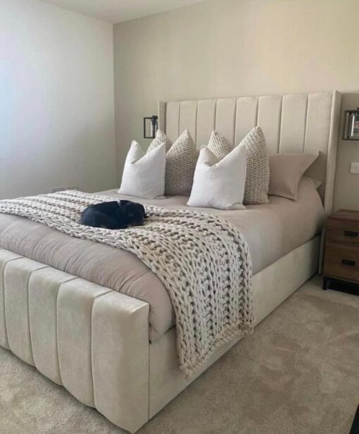 Strip Wing Bed